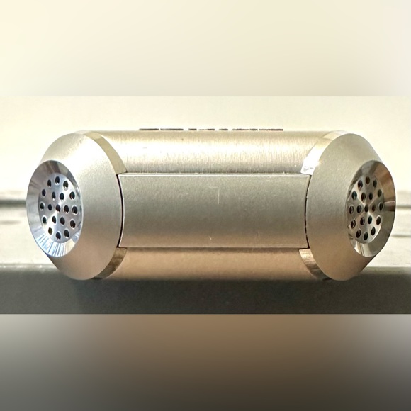 Philips HQ Stereo VoiceTracer DVT-4010 Audio Dictation Digital 2Mic 8GB Recorder - Picture 4 of 11